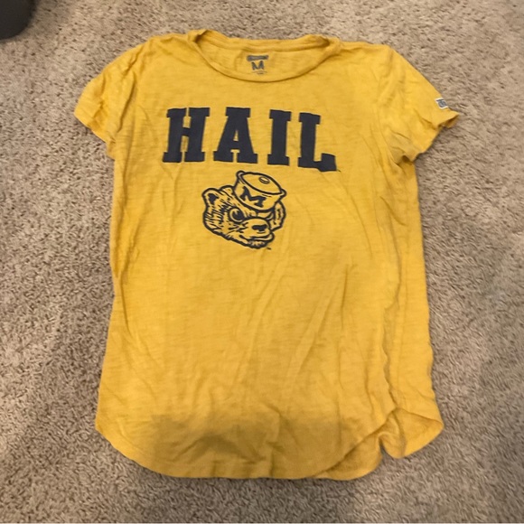 University of Michigan “hail” t shirt - Picture 1 of 2